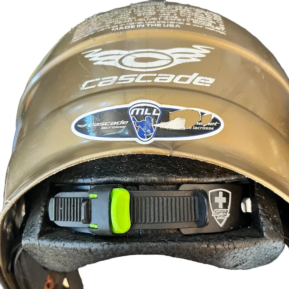 Cascade CPV Lacrosse Helmet Medium/Large Vegas Gold Metal Facemask NOCSAE Safety